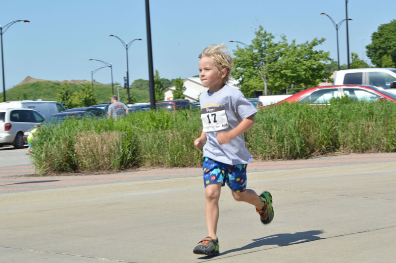 2017-Ponseti-Triathlon-Kids-running